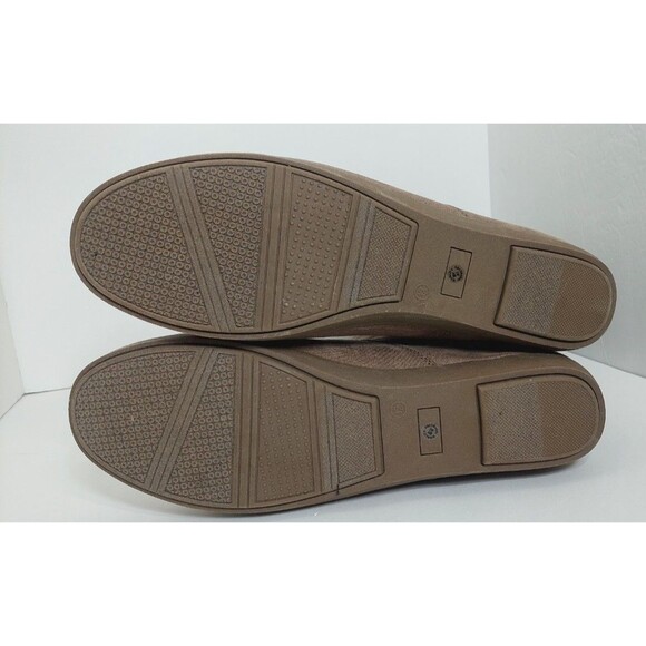 St. John's Bay Women's Size 12 Korba Flat Heel Slouch Boots 12M Taupe - Picture 9 of 14